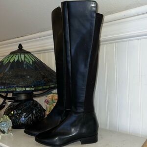 Michael Kors knee high boots EUC Size 5.5